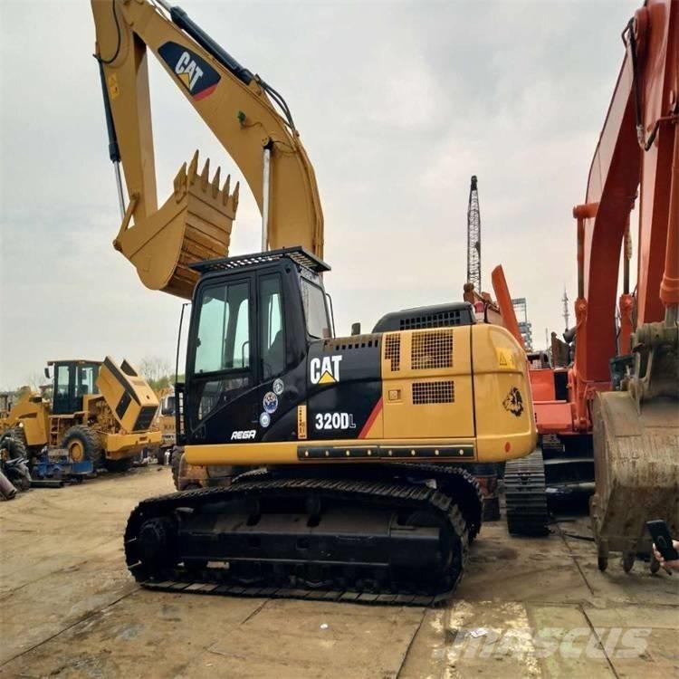 CAT 325DL Kāpurķēžu ekskavatori
