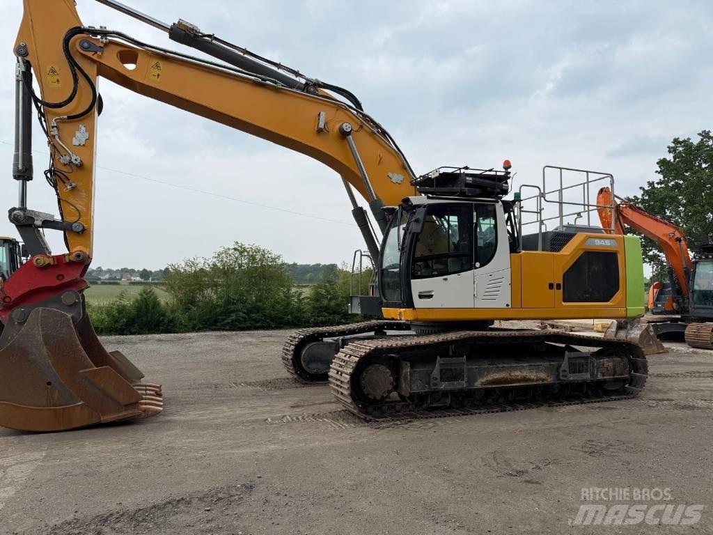 Liebherr R 945 S-HD Kāpurķēžu ekskavatori