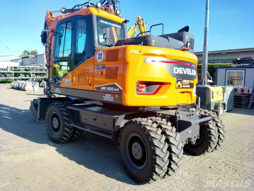 Develon DX 165 WR-7 Ekskavatori uz riteņiem