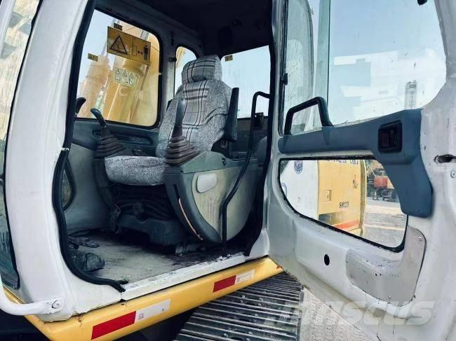 Sumitomo 200 Kāpurķēžu ekskavatori