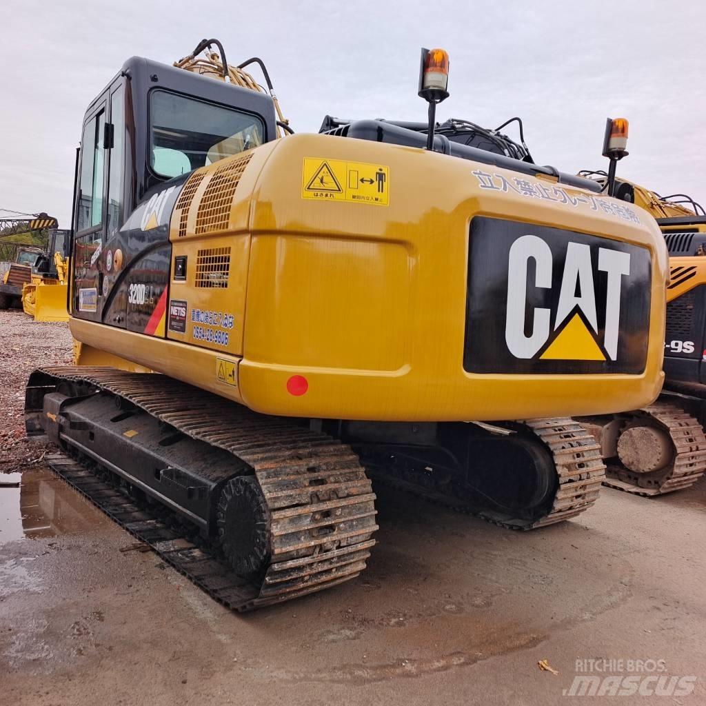 CAT 320D2GC Kāpurķēžu ekskavatori