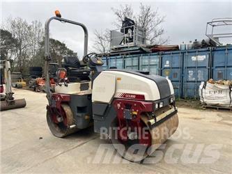 Dynapac CC 1300 Divvalču grunts veltņi