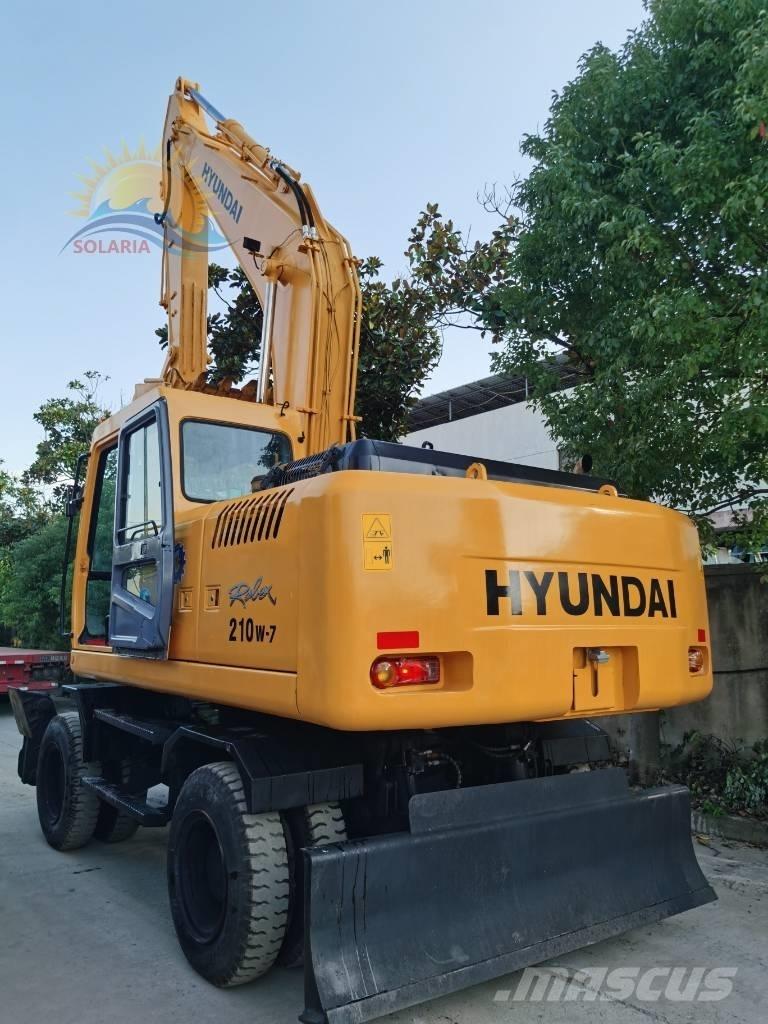 Hyundai robex 210w-7 Ekskavatori uz riteņiem