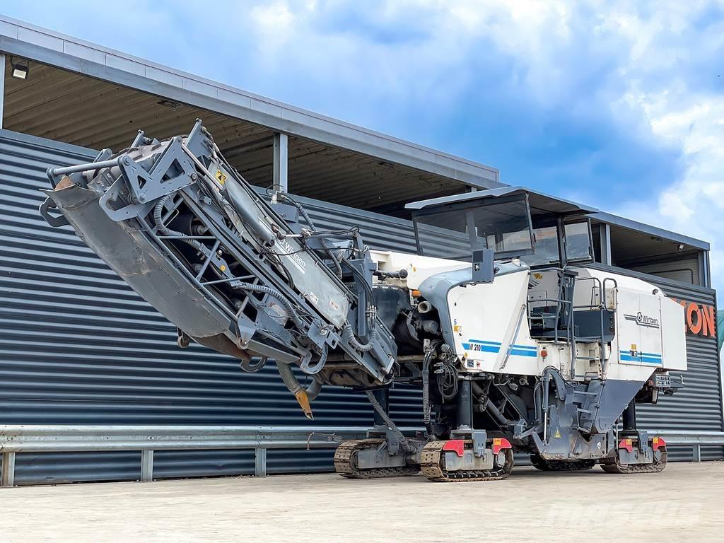 Wirtgen W 210 Asfalta dzesēšanas iekārtas