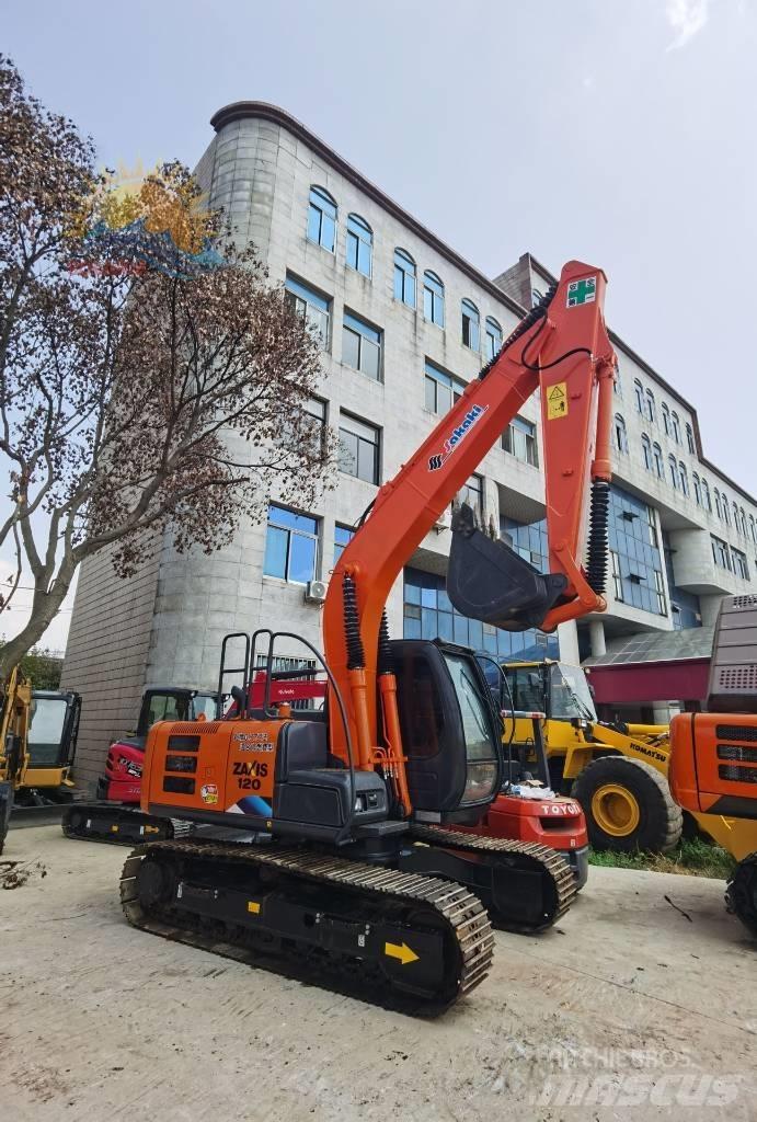 Hitachi ZX 120 Kāpurķēžu ekskavatori