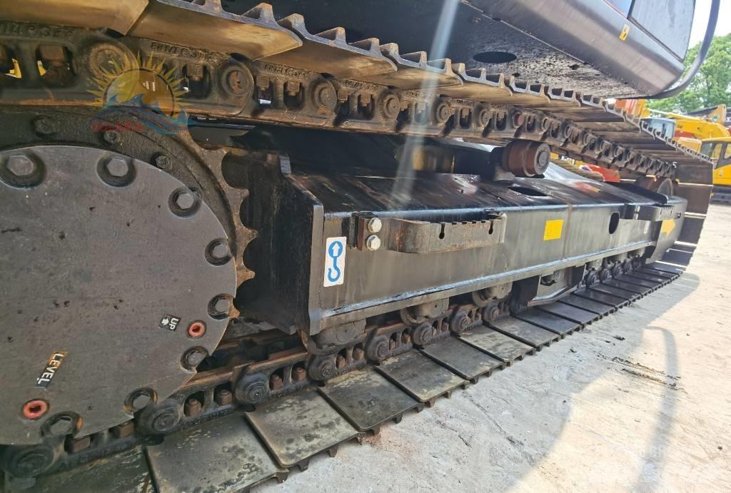 Hitachi ZX 120 Kāpurķēžu ekskavatori