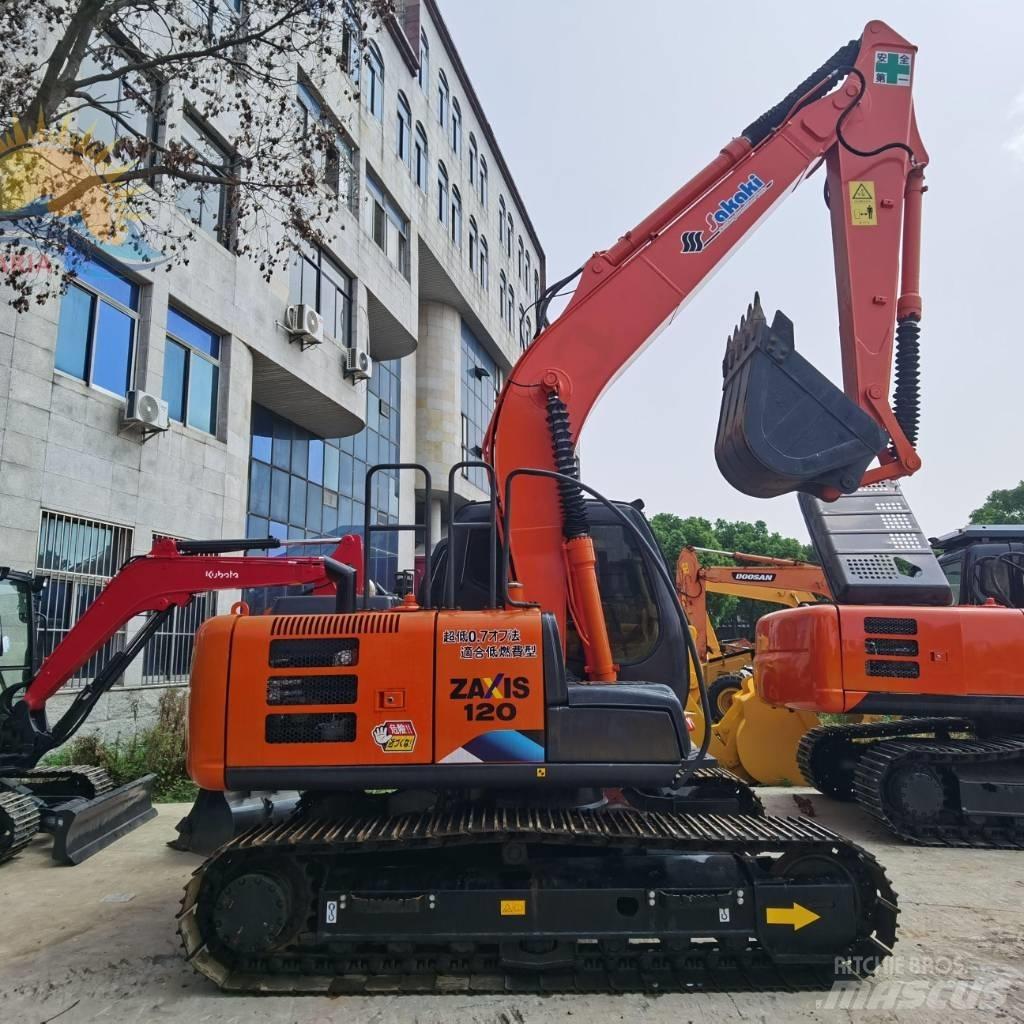 Hitachi ZX 120 Kāpurķēžu ekskavatori