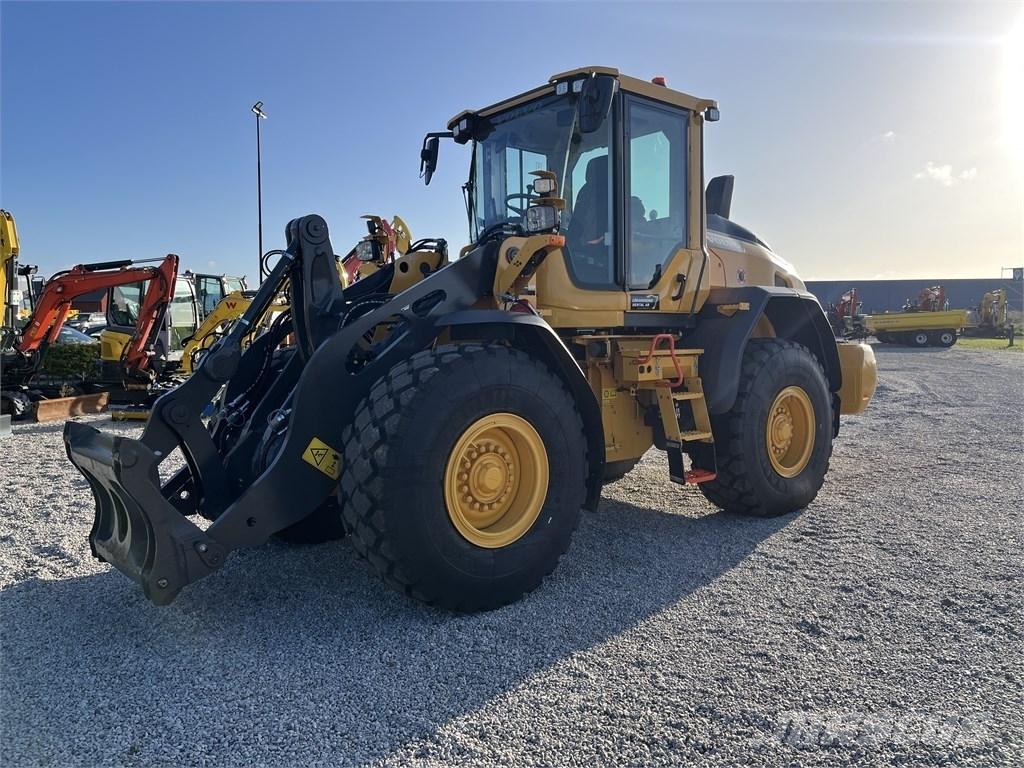 Volvo L 70 H Iekrāvēji uz riteņiem