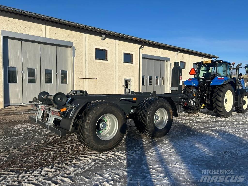 Pronar T285/1 Piekabes ar āķa pacēlāju