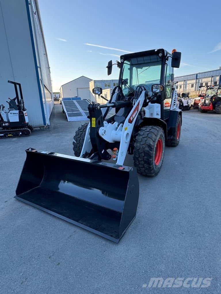 Bobcat L75 Iekrāvēji uz riteņiem