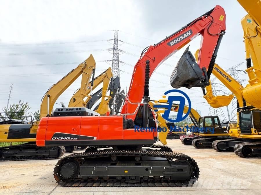 Doosan DX 340 Kāpurķēžu ekskavatori