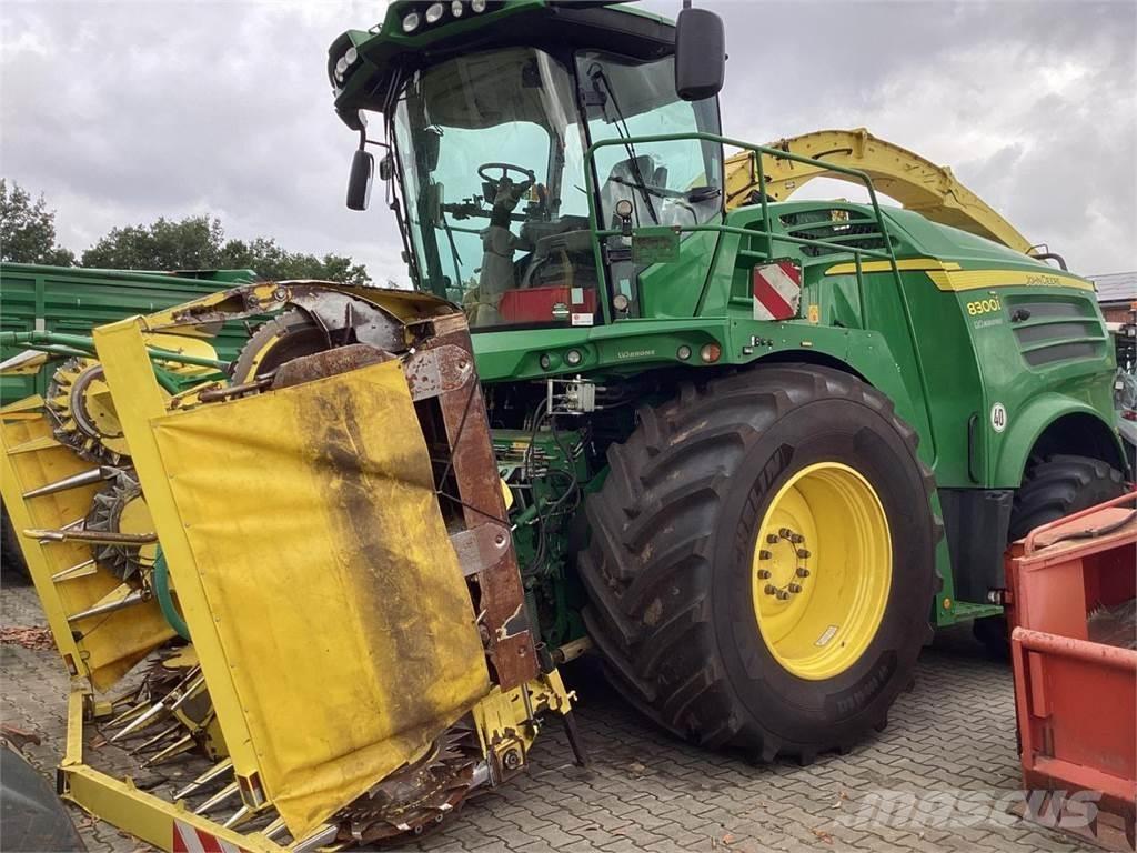 John Deere 8300 Lopbarības novācēji