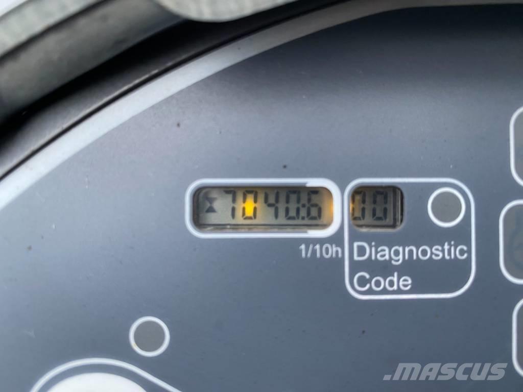 Hamm HD 14 VV Divvalču grunts veltņi