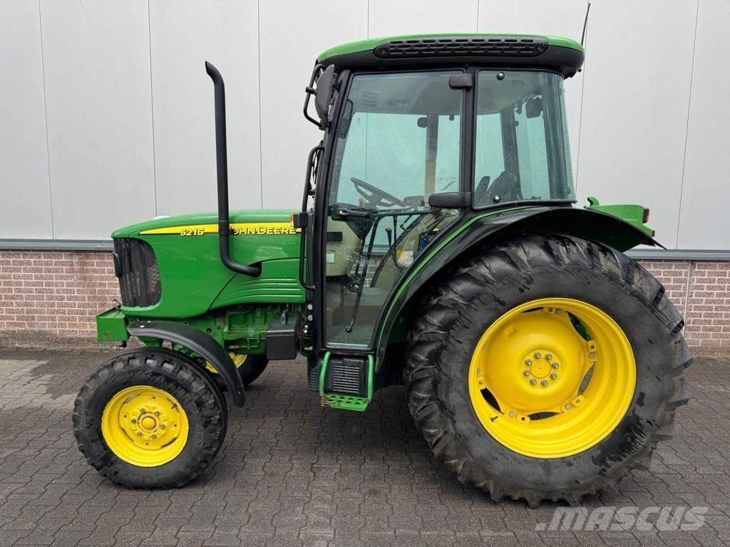 John Deere 5215 Smilšu un sāls kaisītāji