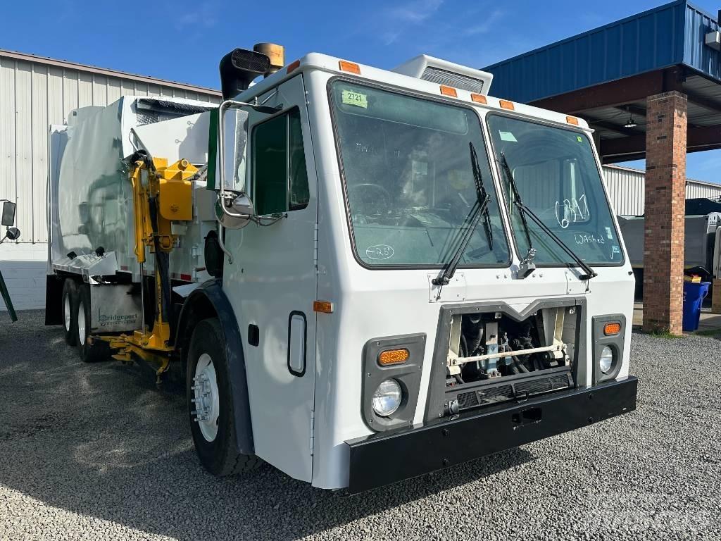 Mack LEU613 Atkritumu izvešanas transports