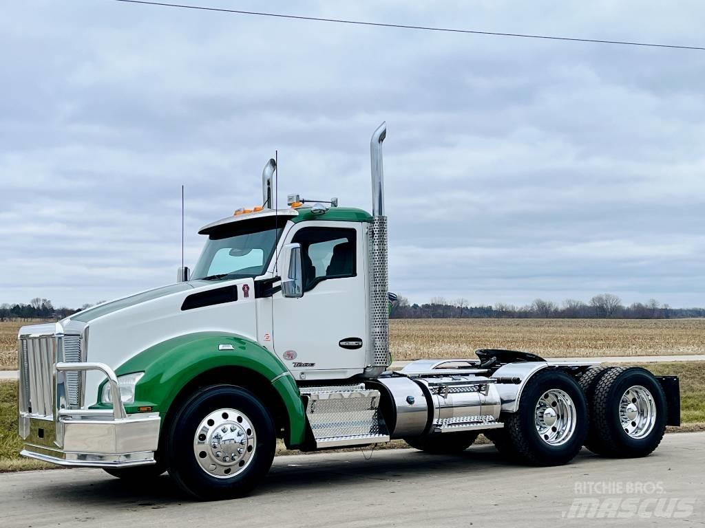 Kenworth T 880 Vilcēji