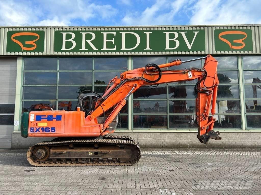 Fiat-Hitachi EX 165 Kāpurķēžu ekskavatori
