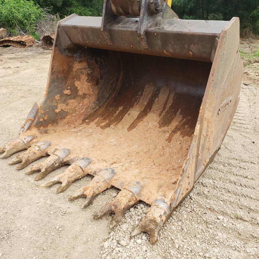 Komatsu PC 490 LC-11 Kāpurķēžu ekskavatori