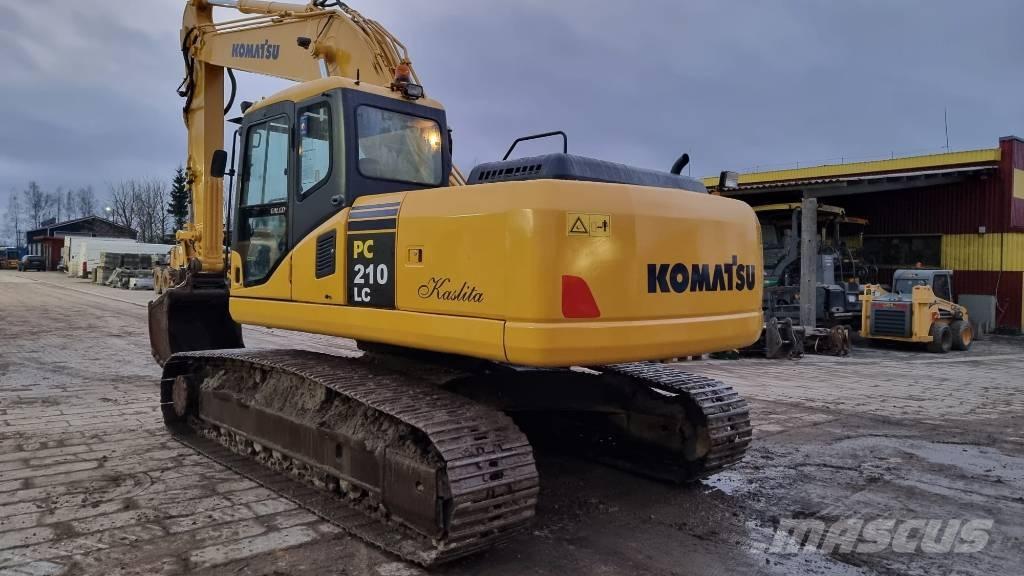 Komatsu PC 210 LC-7K Kāpurķēžu ekskavatori