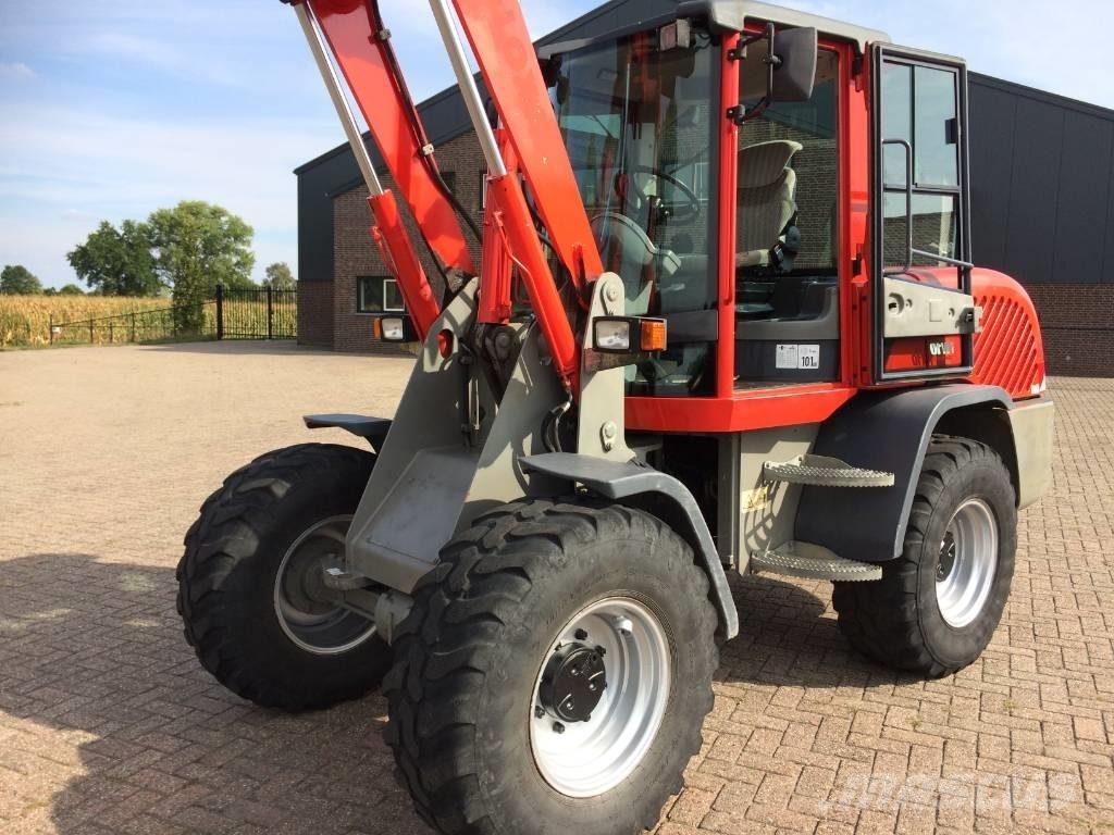 Terex TL 100 Iekrāvēji uz riteņiem