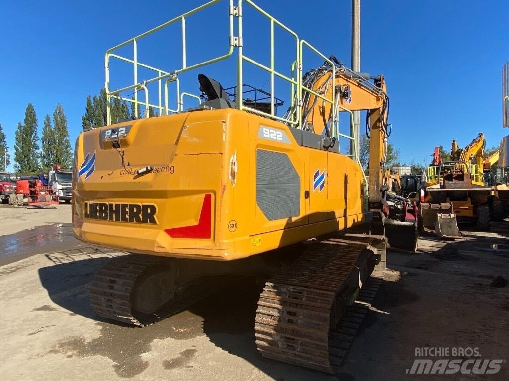 Liebherr R 922 Kāpurķēžu ekskavatori