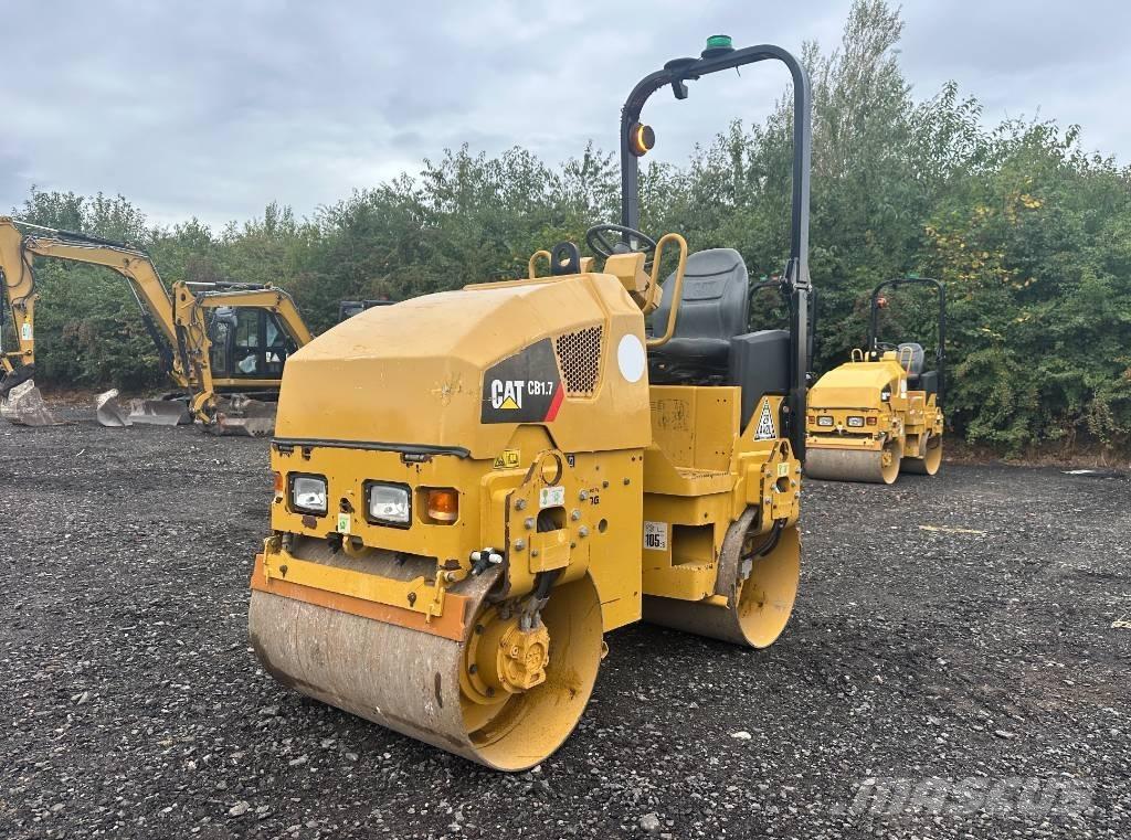 CAT CB 1.7 Divvalču grunts veltņi