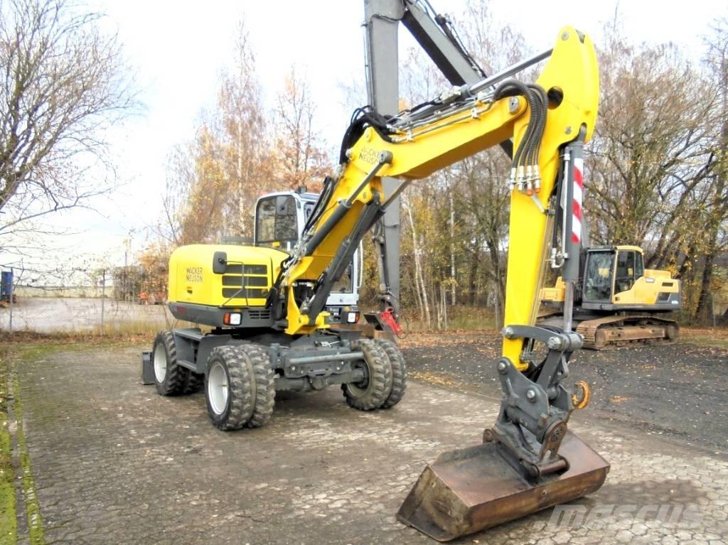 Wacker Neuson EW 100 Ekskavatori uz riteņiem