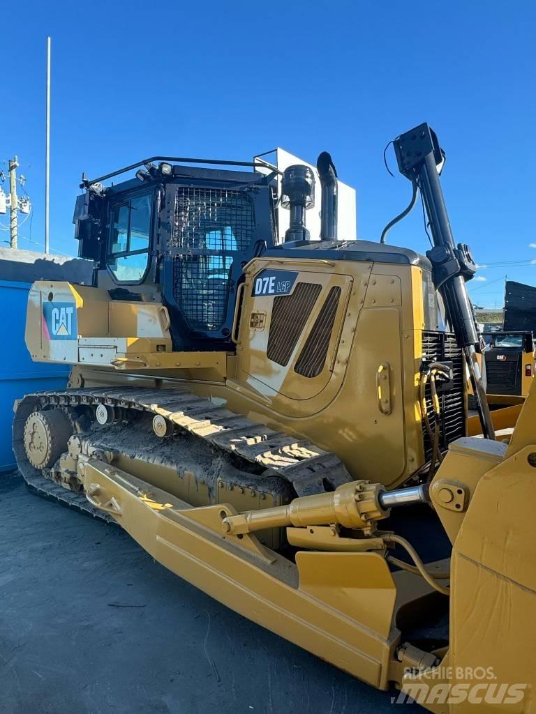 CAT D 7 E LGP Kāpurķēžu buldozeri
