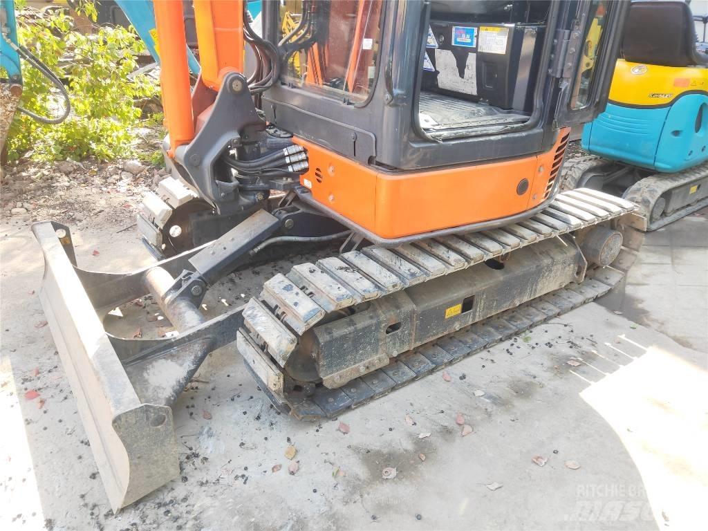 Hitachi ZX 30 U Mini ekskavatori < 7 t