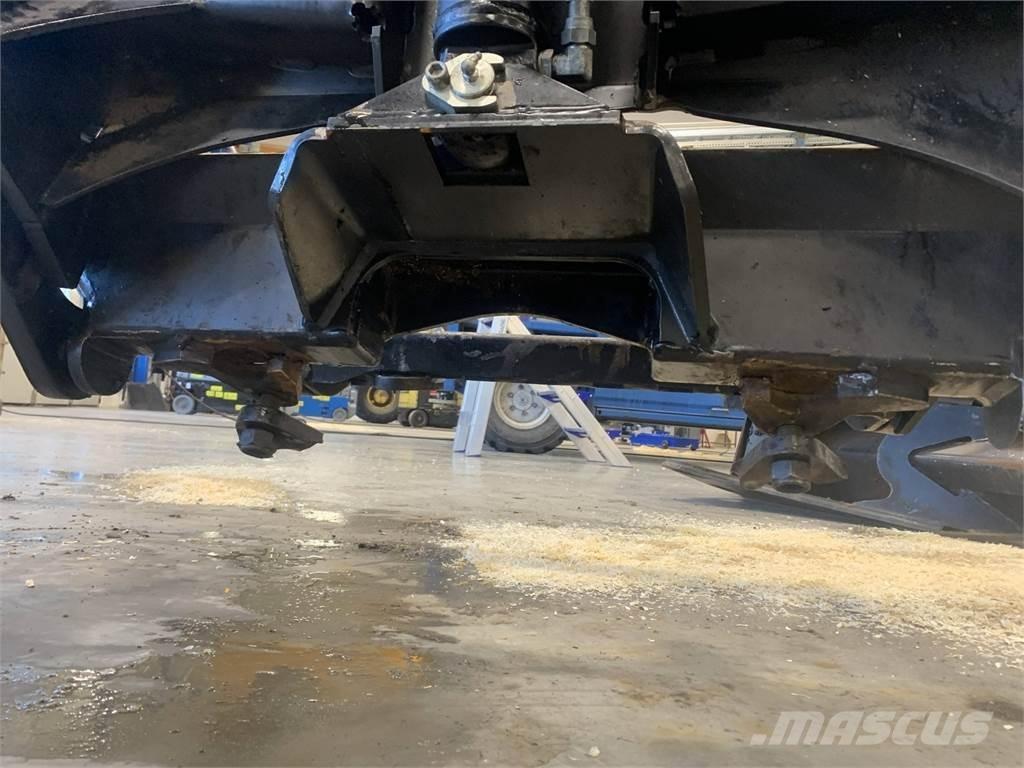 Komatsu 895 Citas sastāvdaļas