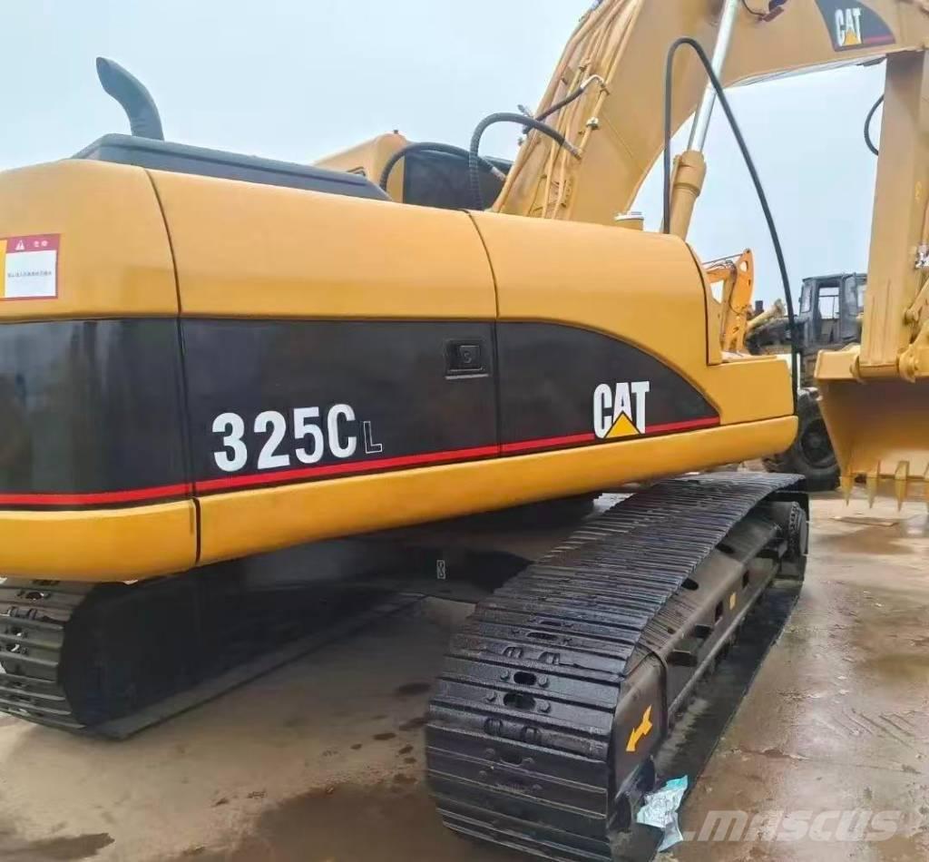 CAT 325 C Kāpurķēžu ekskavatori