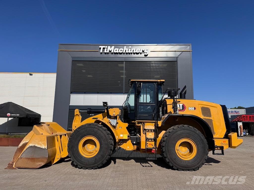 CAT 966 Iekrāvēji uz riteņiem