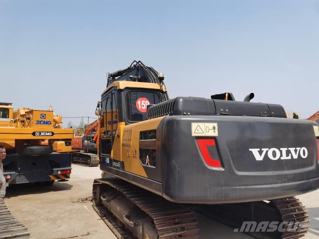 Volvo EC 220 Kāpurķēžu ekskavatori