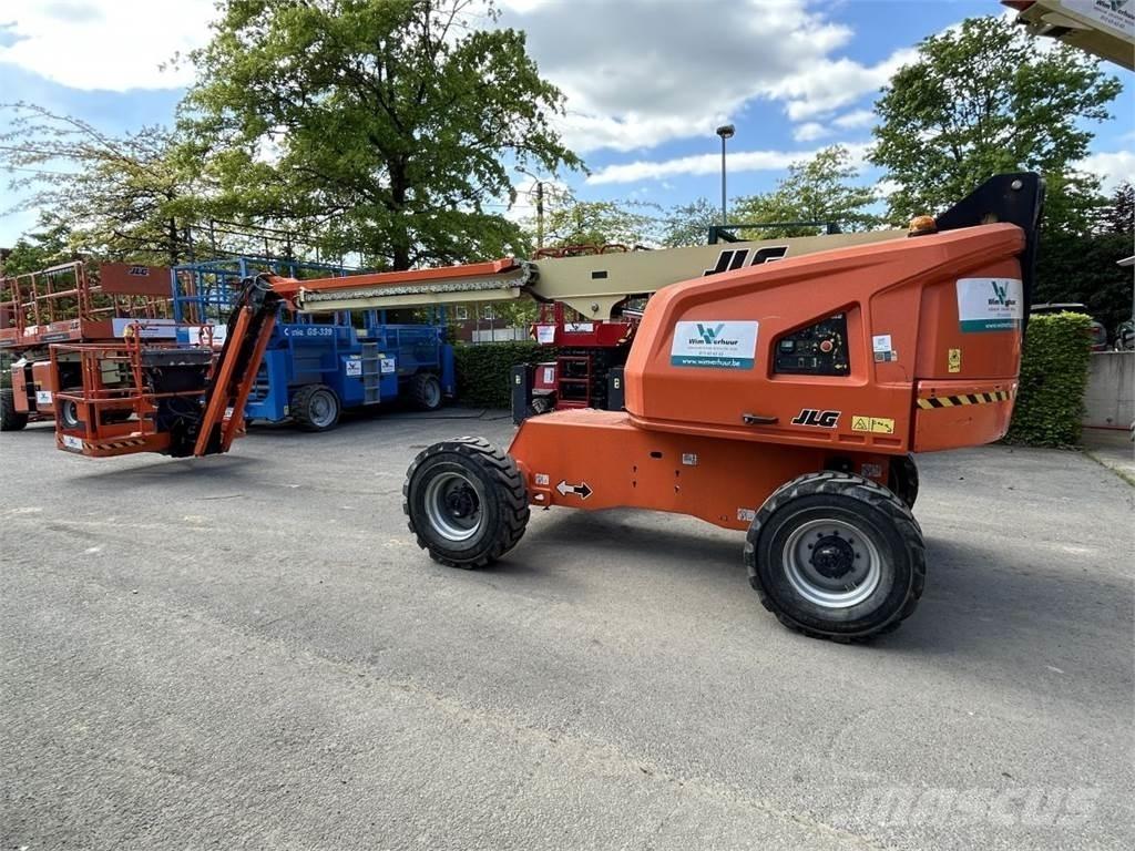 JLG 460SJ (4568) Teleskopiskie pacēlāji