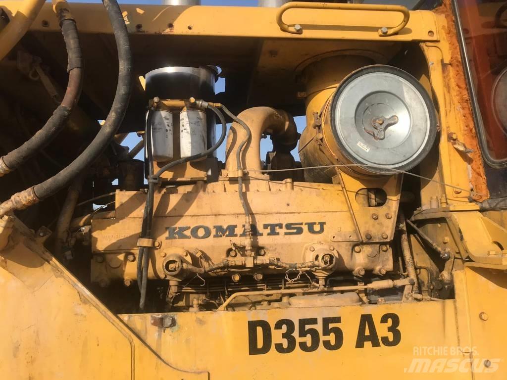 Komatsu D355A-3 Kāpurķēžu buldozeri