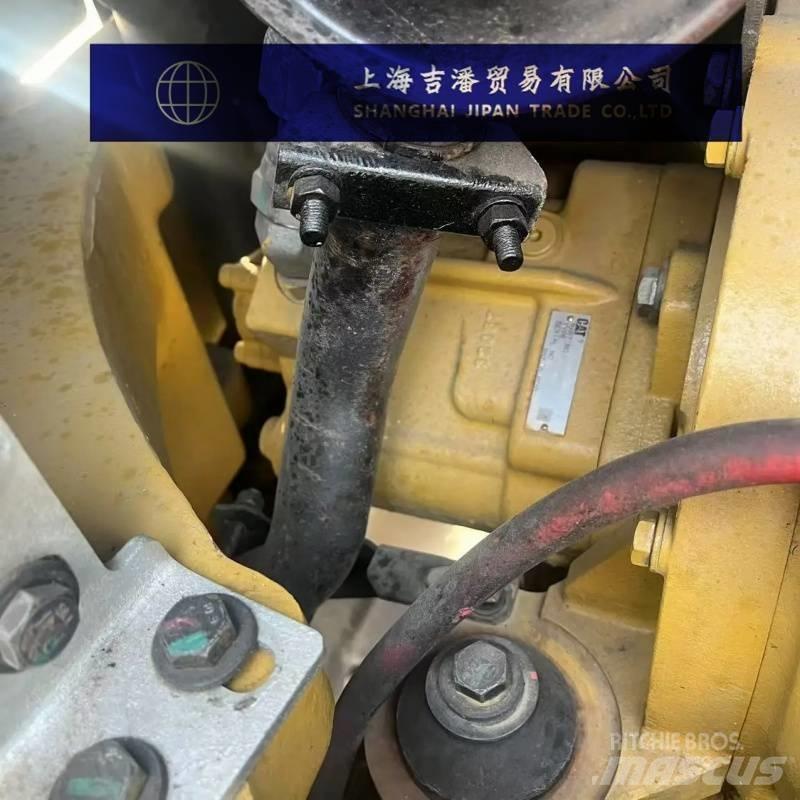 CAT 303.5 E Mini ekskavatori < 7 t
