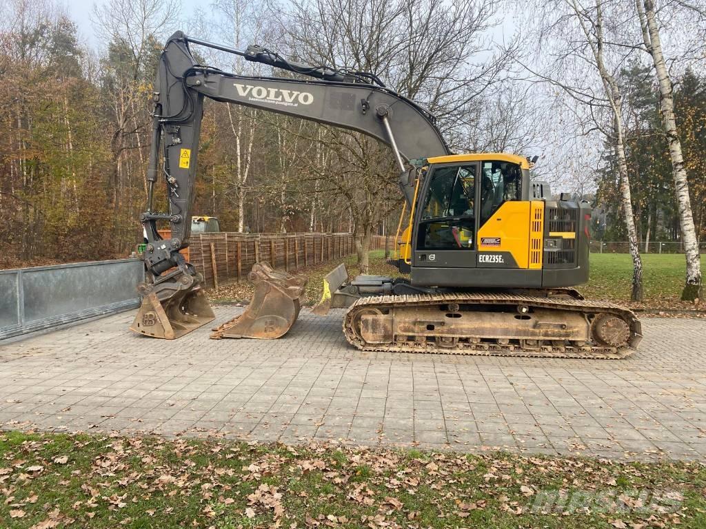 Volvo ECR 235 EL Kāpurķēžu ekskavatori