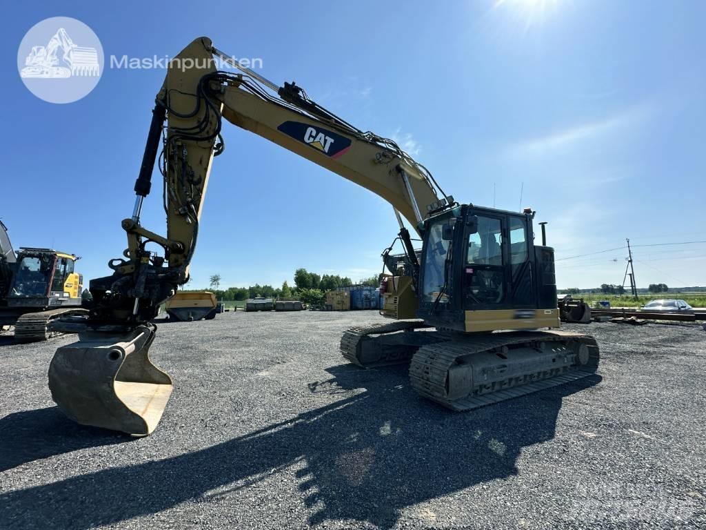 CAT 325 FL CR Kāpurķēžu ekskavatori