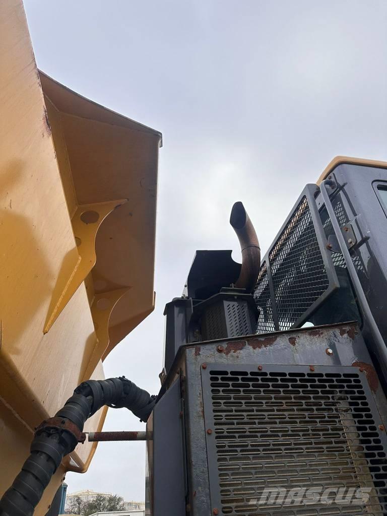 Bell B 40 D Artikulētie pašizgāzēji