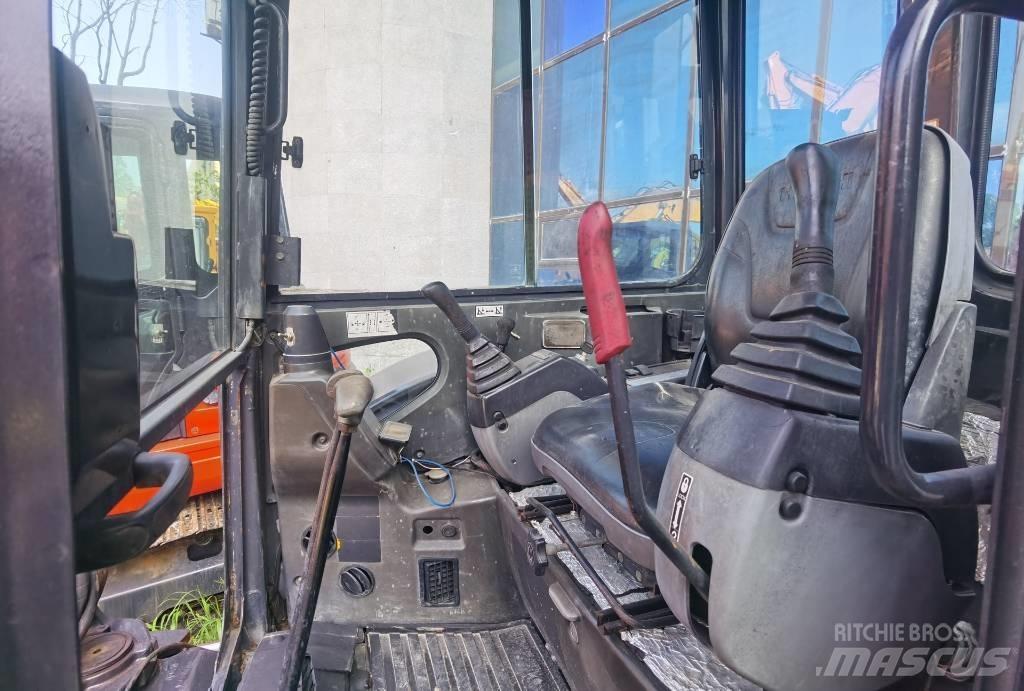 Hitachi ZX 50 U Mini ekskavatori < 7 t