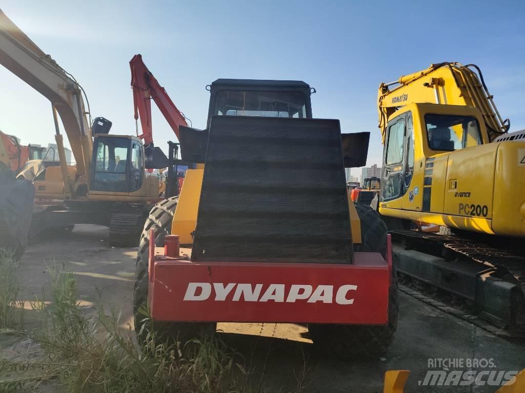 Dynapac CA 251 D Vienvalča grunts veltņi