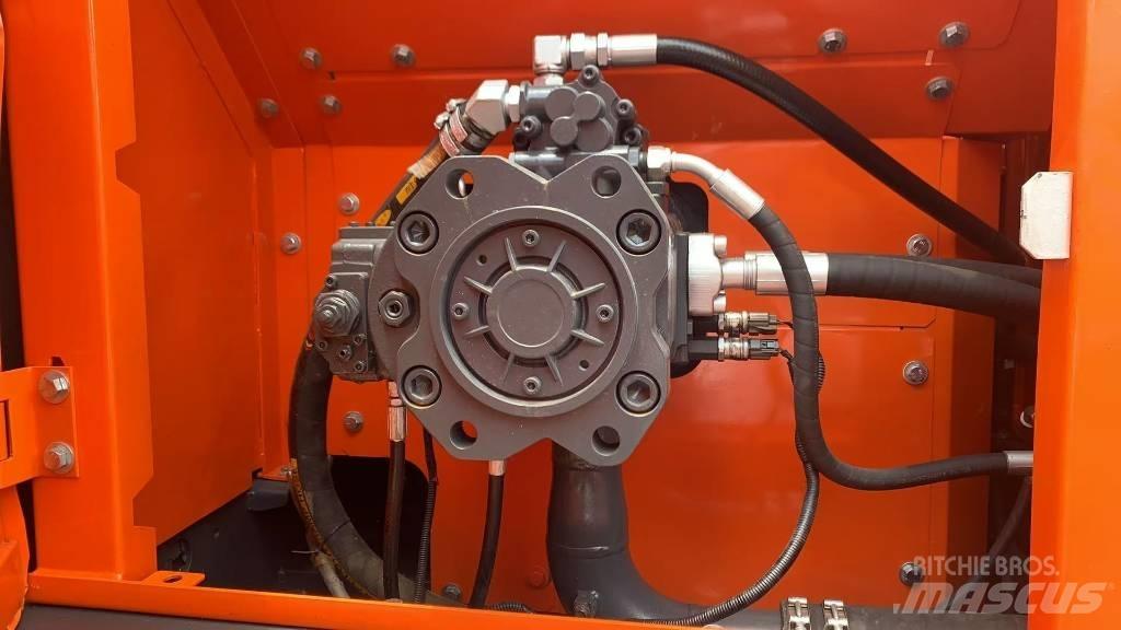 Doosan DX300lc-9 Kāpurķēžu ekskavatori