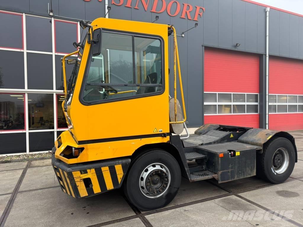 Terberg YT 222 Terminālie traktori