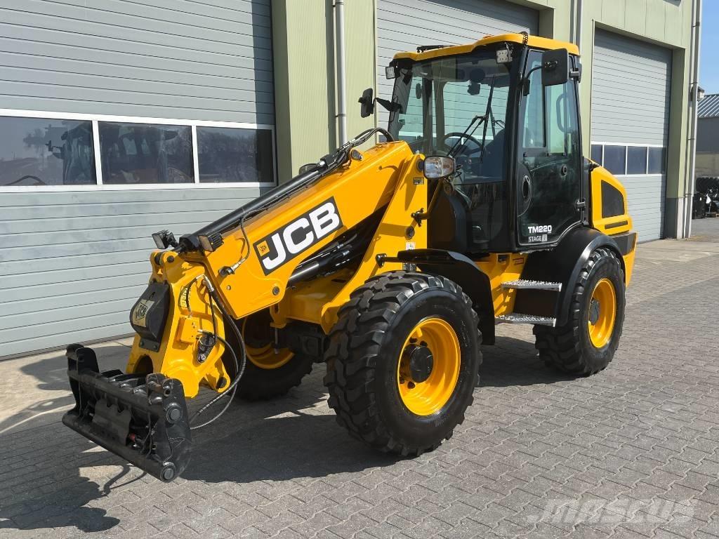 JCB TM 220 Lauksaimniecības pacēlāji