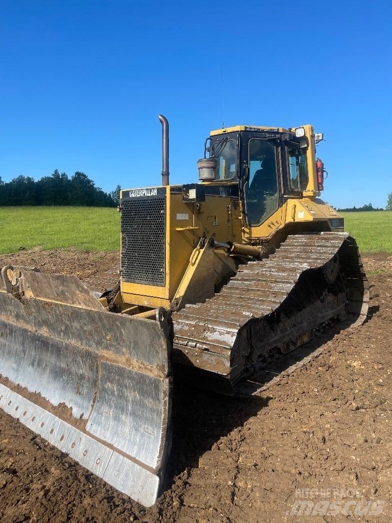 CAT D6m lgp Kāpurķēžu buldozeri