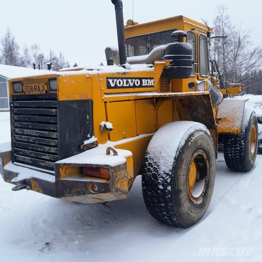 Volvo L 90 Iekrāvēji uz riteņiem