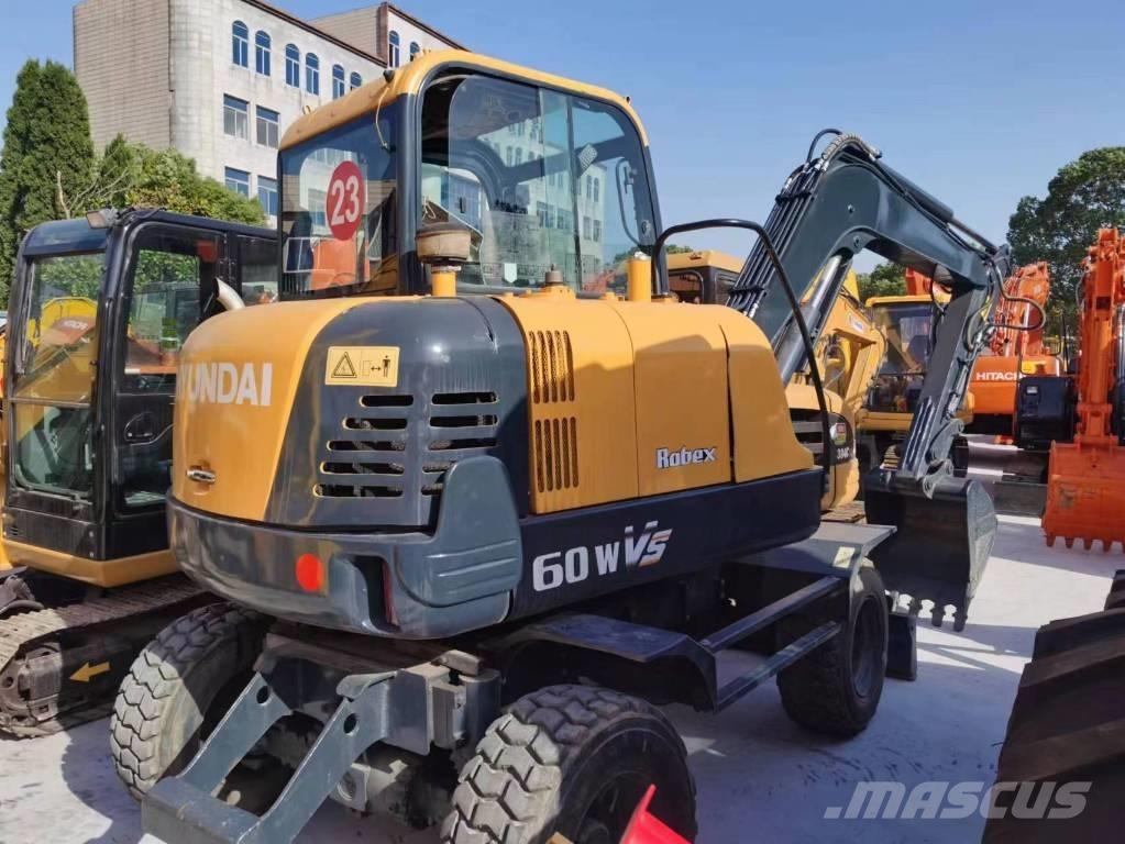 Hyundai Robex 60 W Ekskavatori uz riteņiem