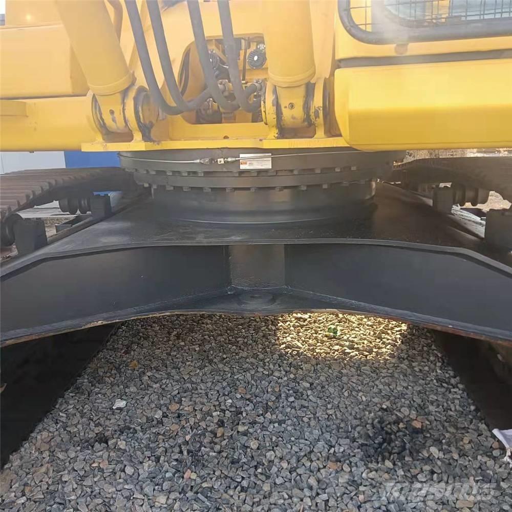 Komatsu PC350-7 Kāpurķēžu ekskavatori