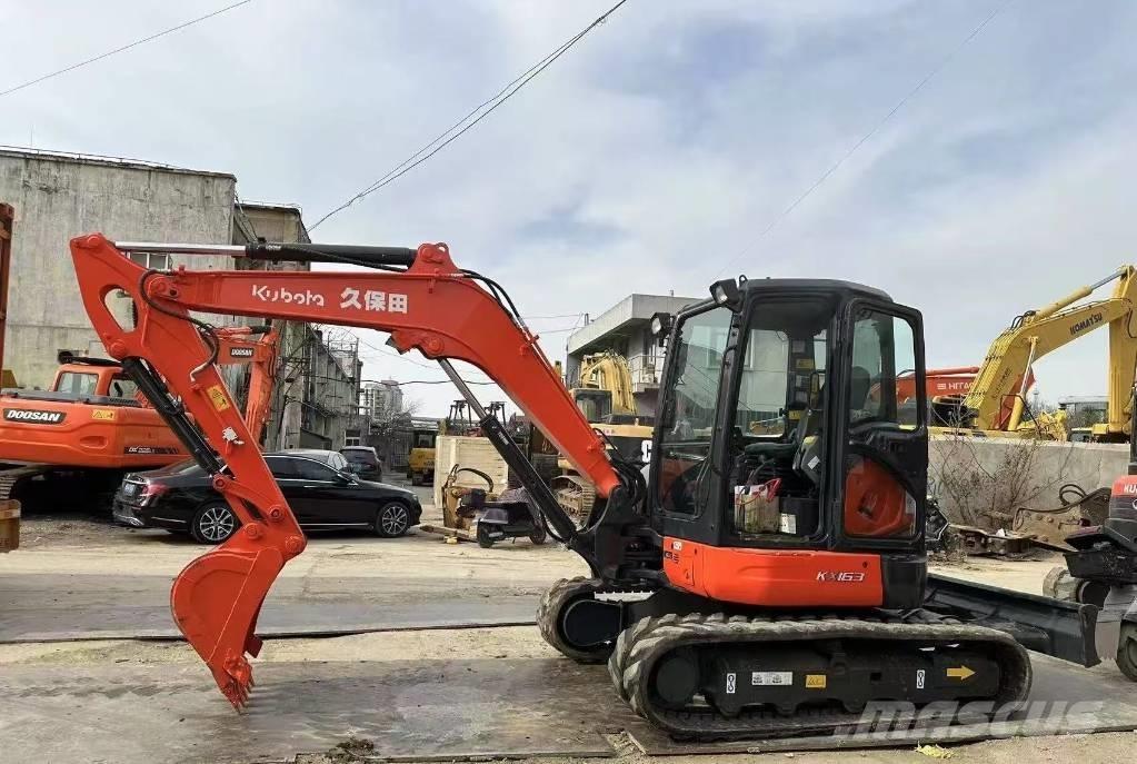 Kubota 163 Kāpurķēžu ekskavatori