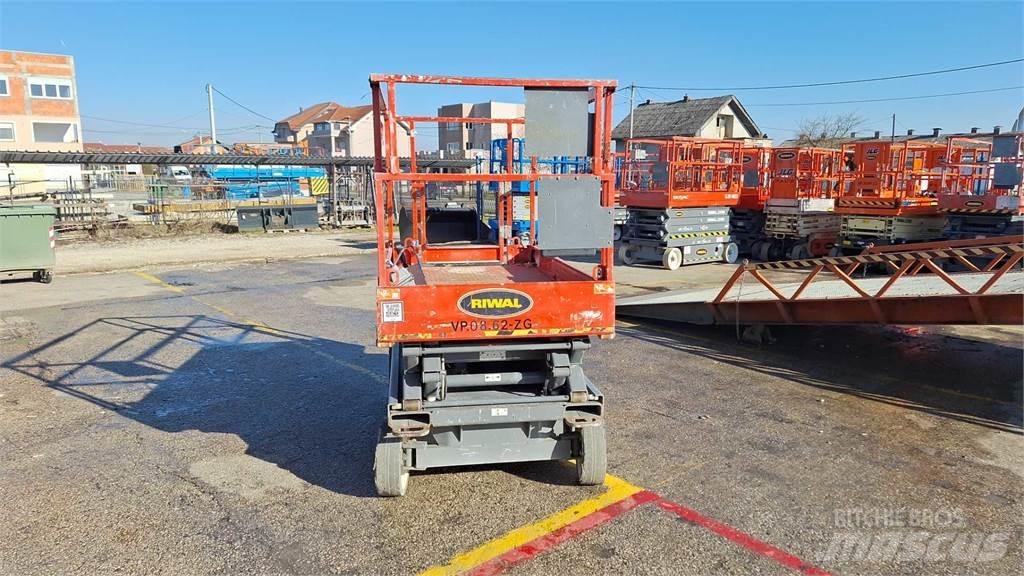 SkyJack SJIII4620 Šķerveida pacēlāji